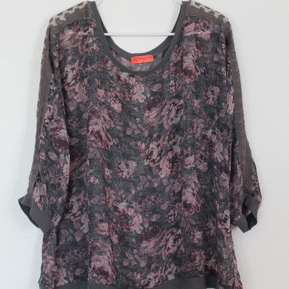 Gray Sheer Top with Lace Inset 3/4 Length Sleeves